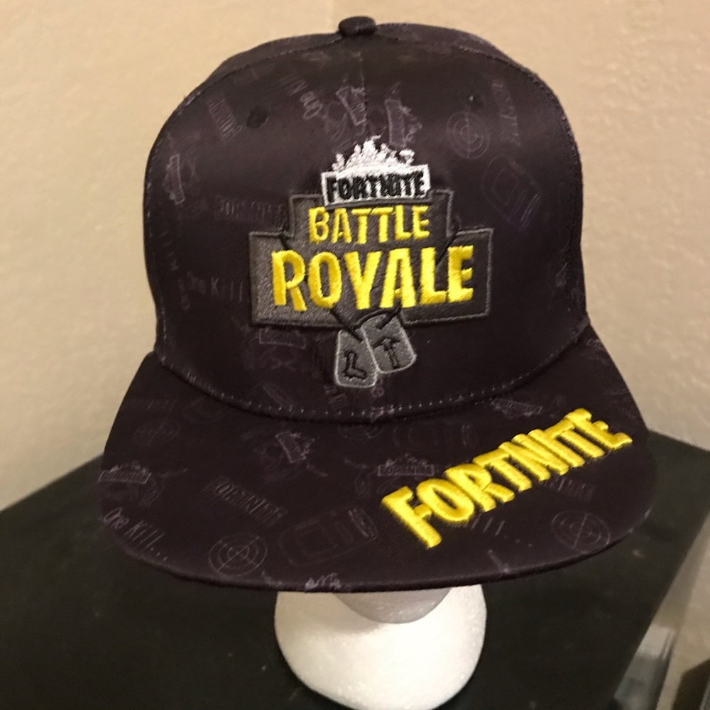 Fortnite hat